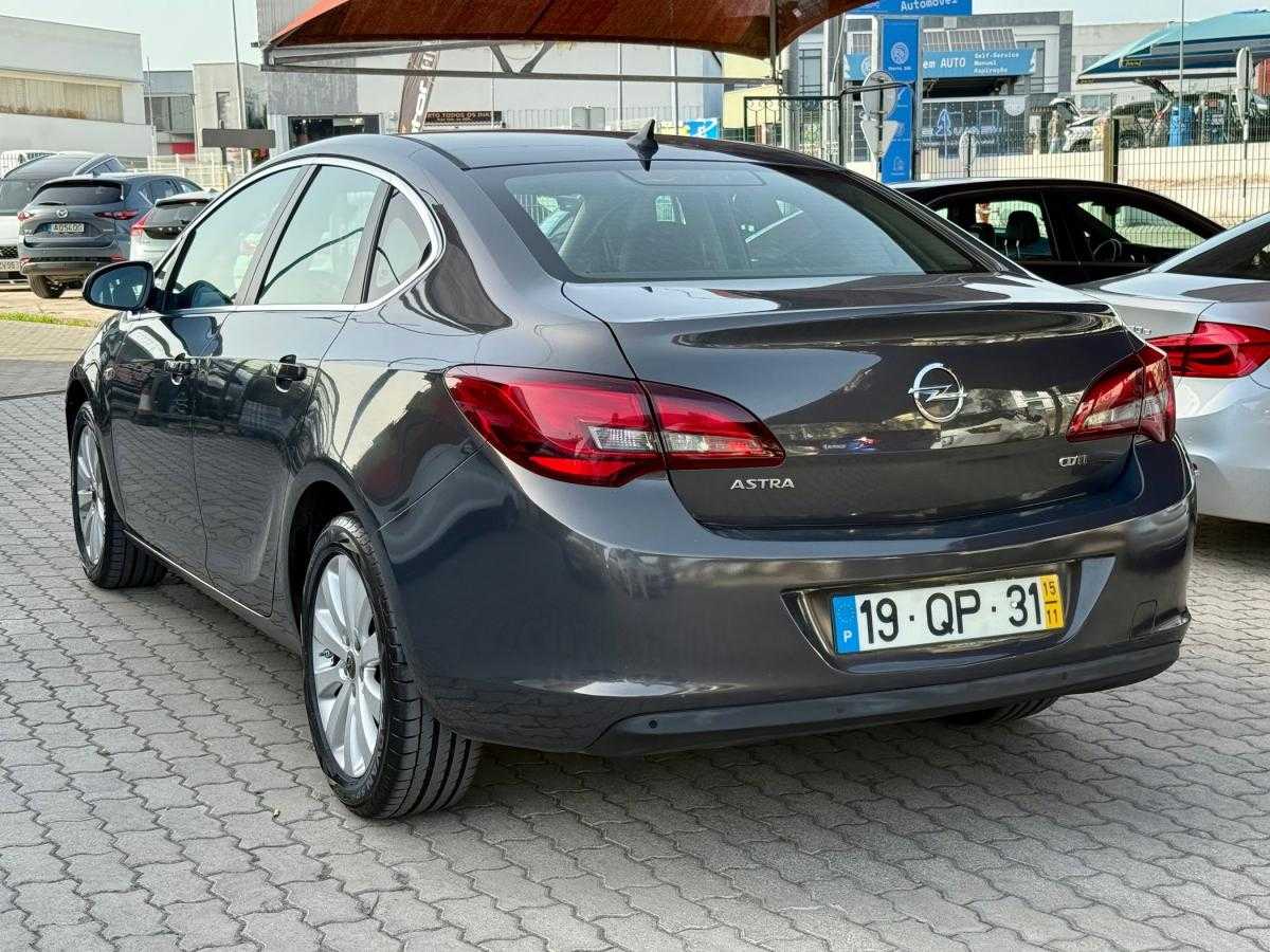 opel-astra-2015-diesel-1598cc