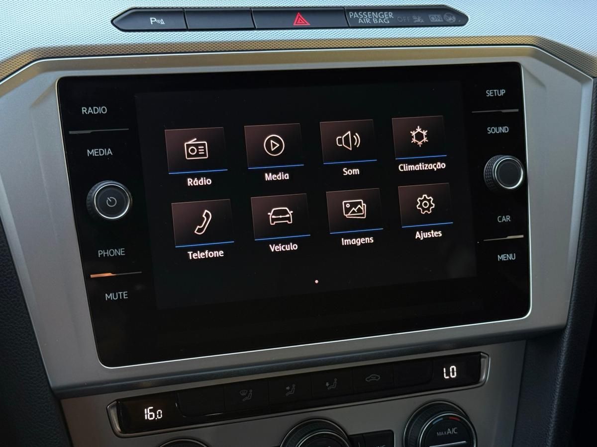 volkswagen-passat-variant-2017-diesel-1598cc