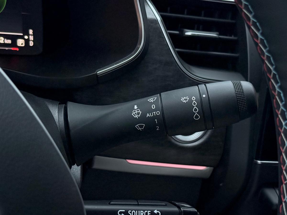 renault-arkana-2024-hibrido-a-gasolina-1598cc
