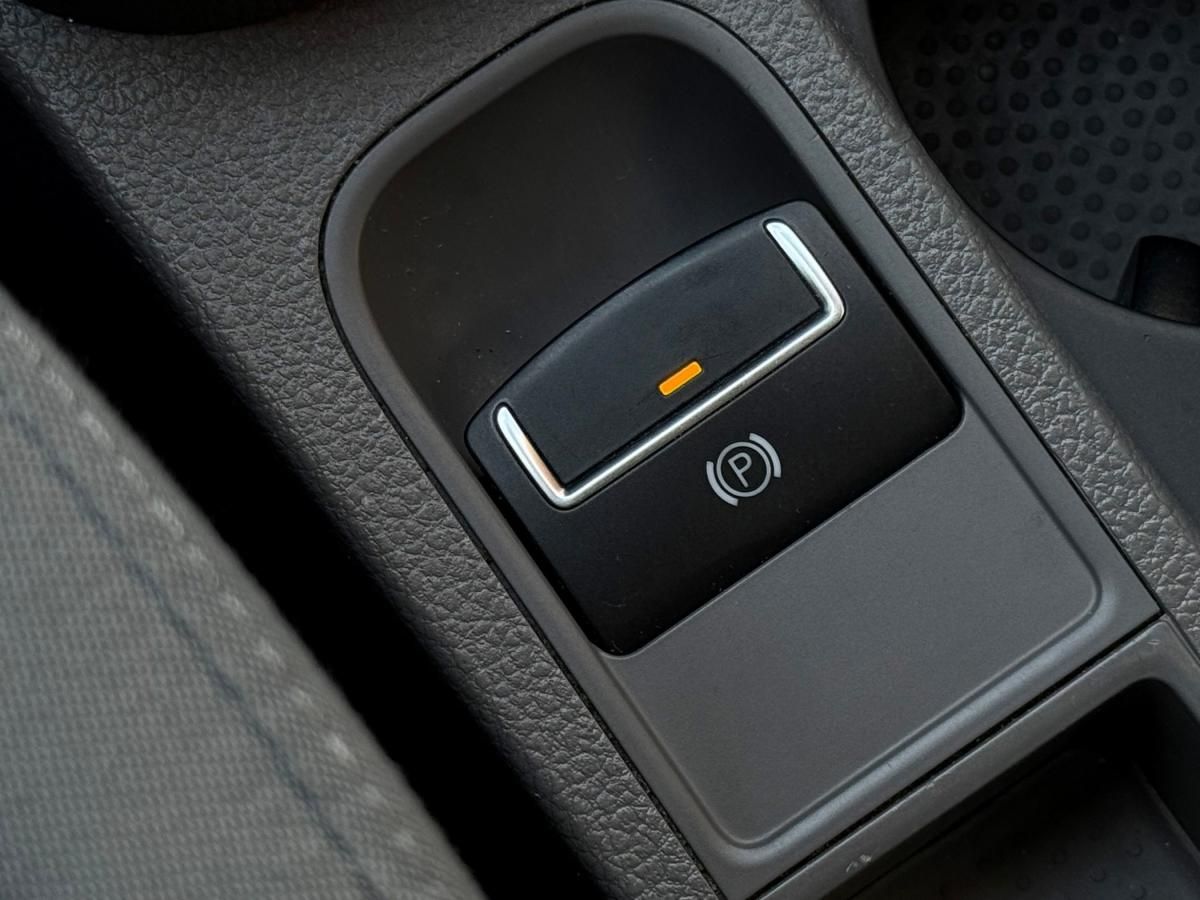 seat-alhambra-2015-diesel-1968cc