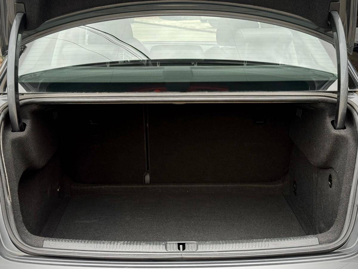 audi-a3-limousine-2015-diesel-1598cc