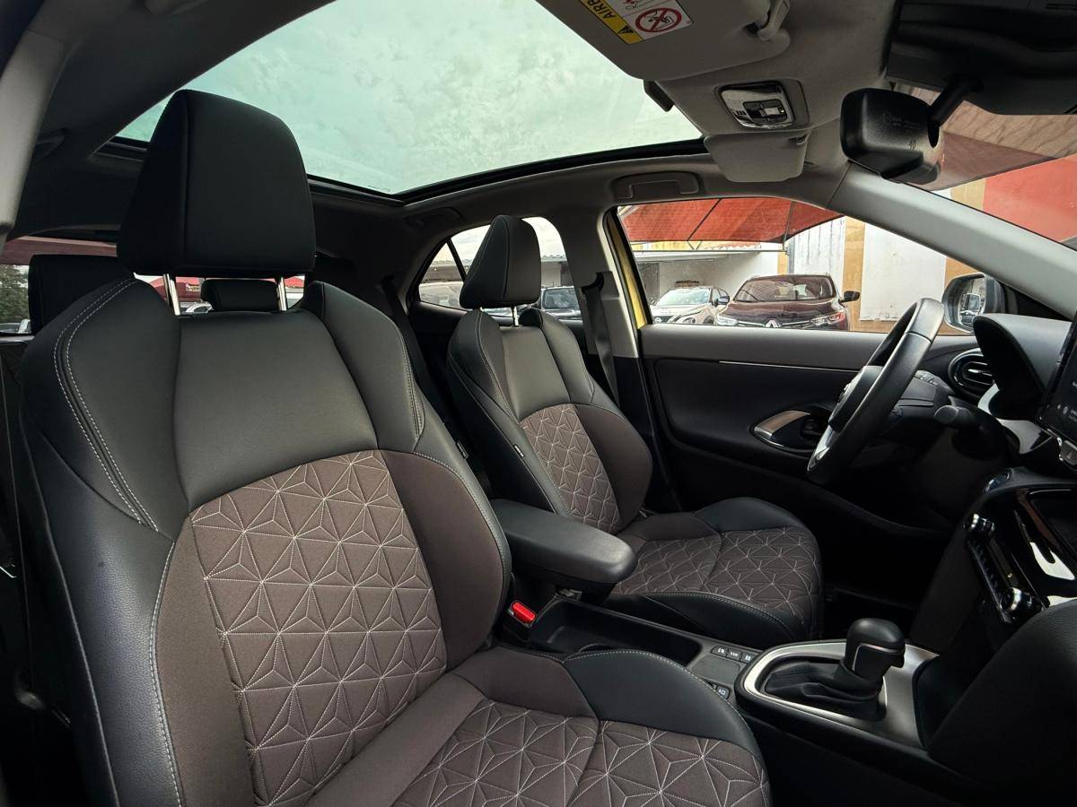 toyota-yaris-cross-2024-hibrido-a-gasolina-1490cc