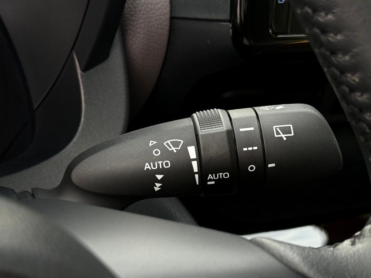 toyota-yaris-cross-2024-hibrido-a-gasolina-1490cc