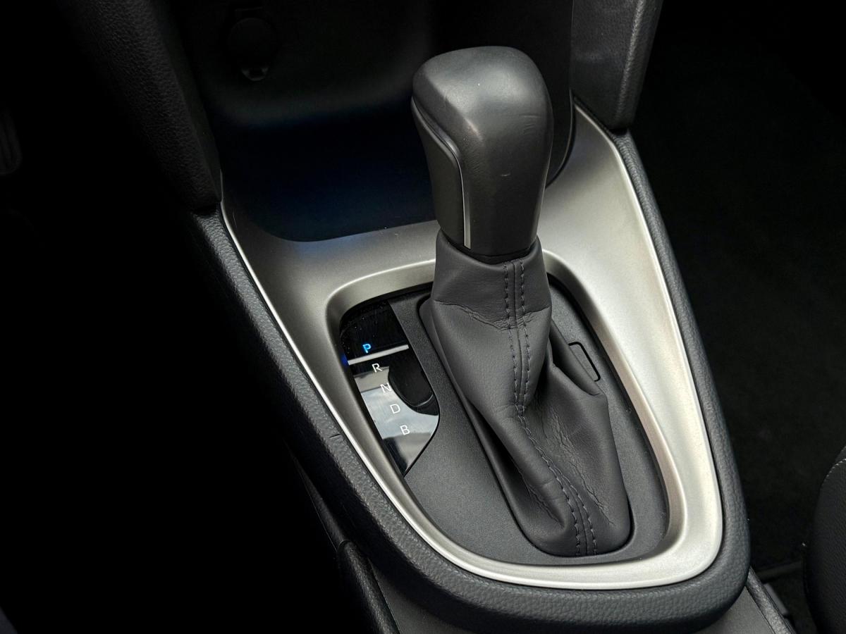 toyota-yaris-cross-2024-hibrido-a-gasolina-1490cc
