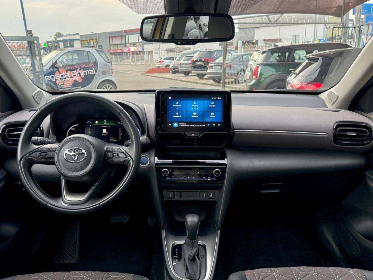 toyota-yaris-cross-2024-hibrido-a-gasolina-1490cc