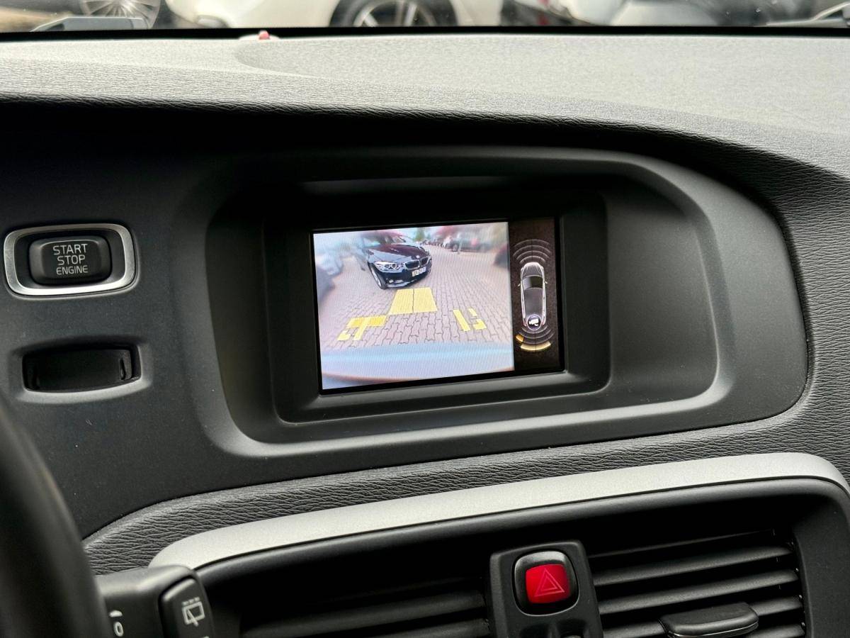 volvo-v40-2018-gasolina-1498cc
