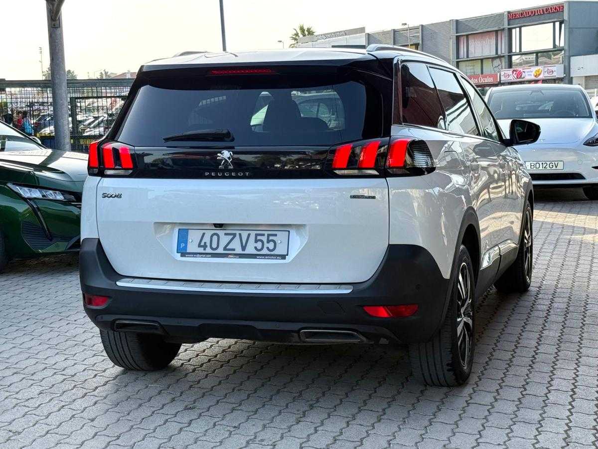 peugeot-5008-2020-diesel-1499cc