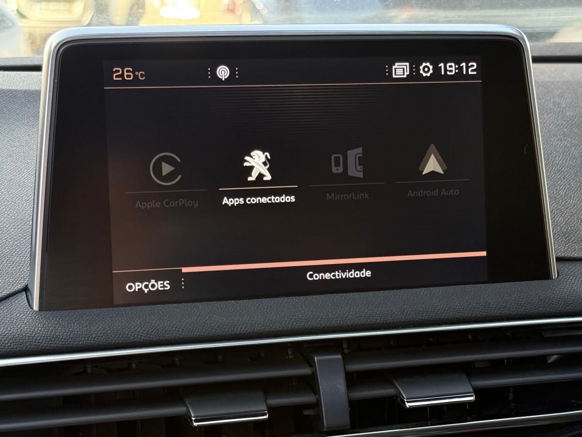 peugeot-5008-2020-diesel-1499cc
