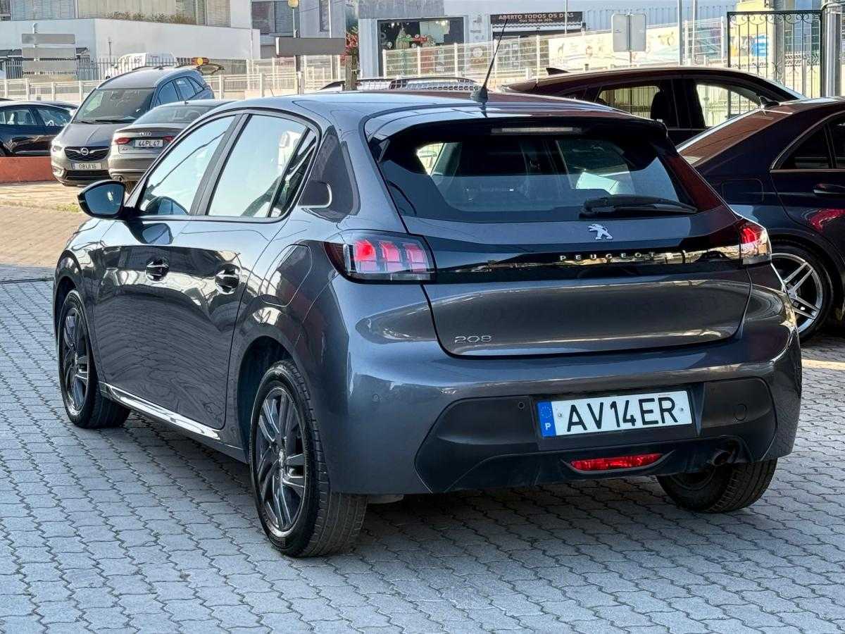 peugeot-208-2022-gasolina-1199cc