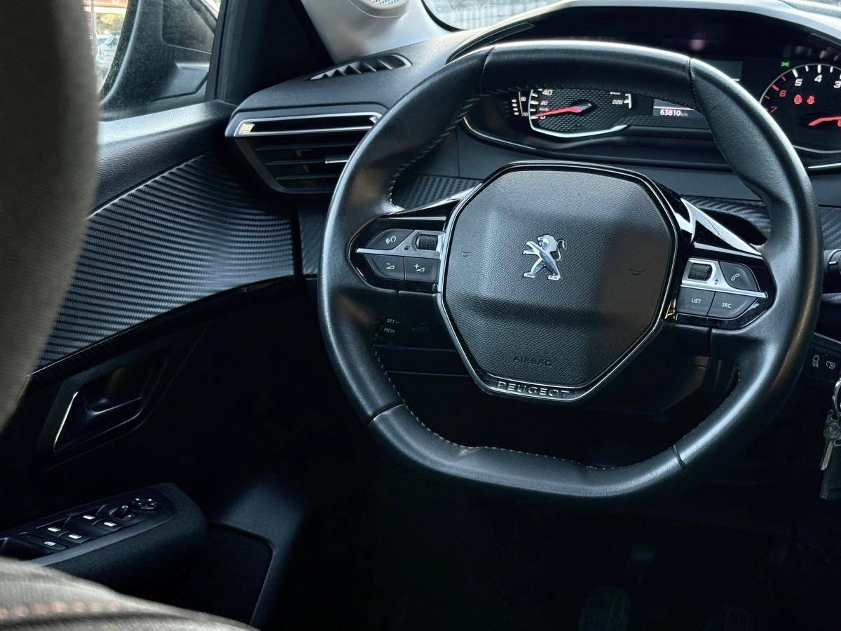 peugeot-208-2022-gasolina-1199cc