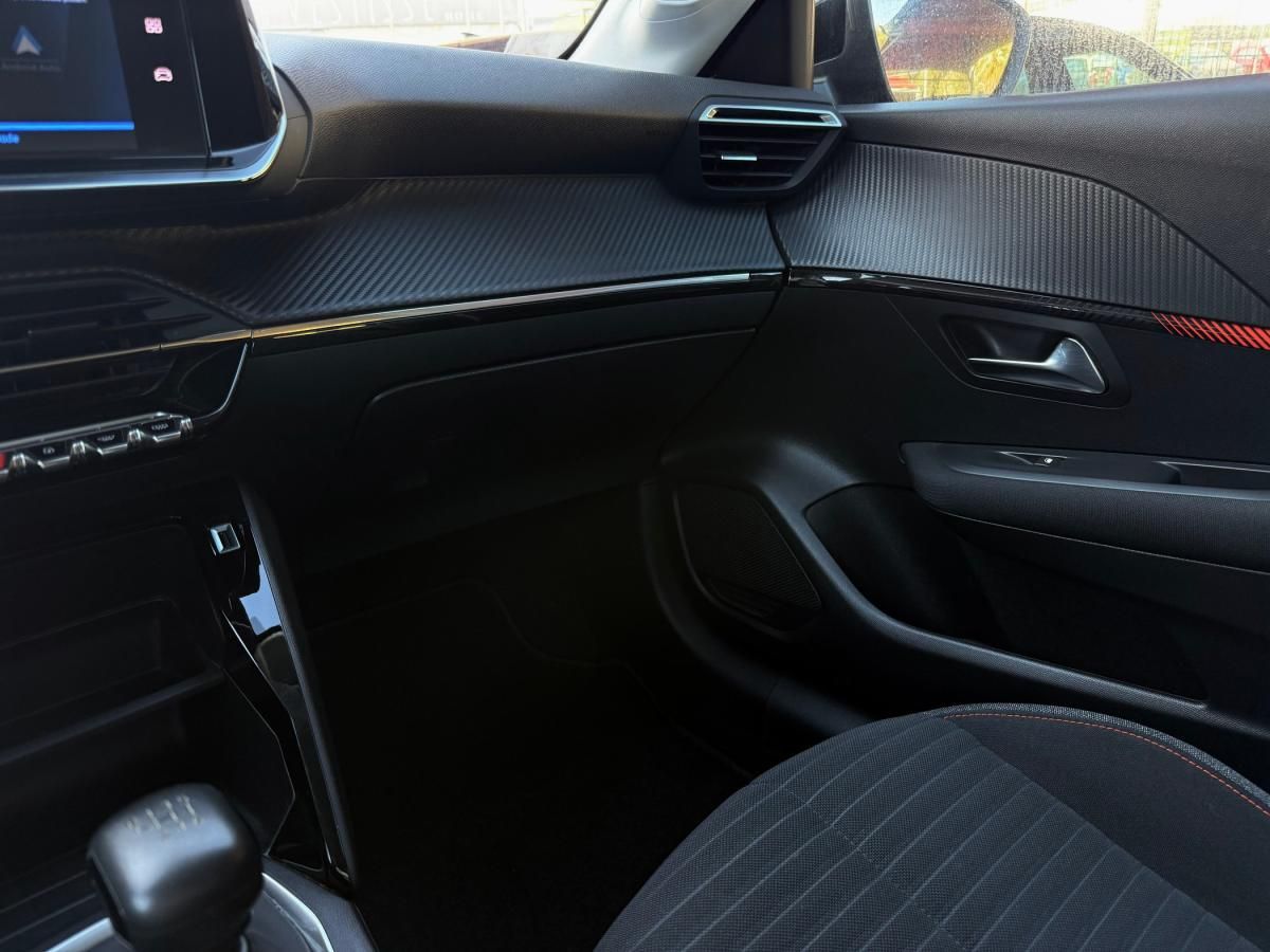 peugeot-208-2022-gasolina-1199cc