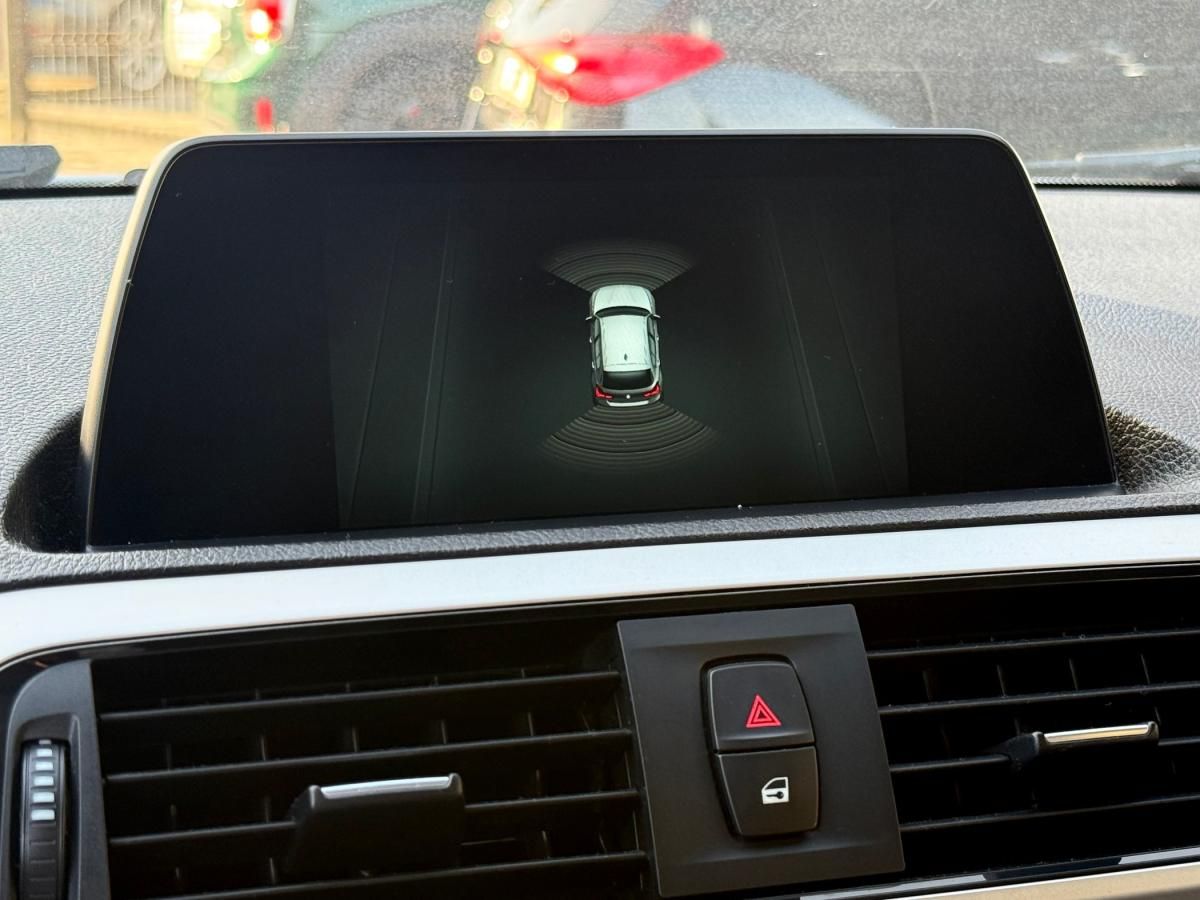 bmw-serie-1-2019-diesel-1496cc