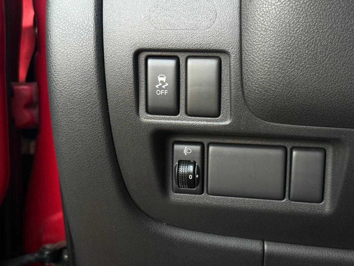 nissan-micra-2013-gasolina-1198cc