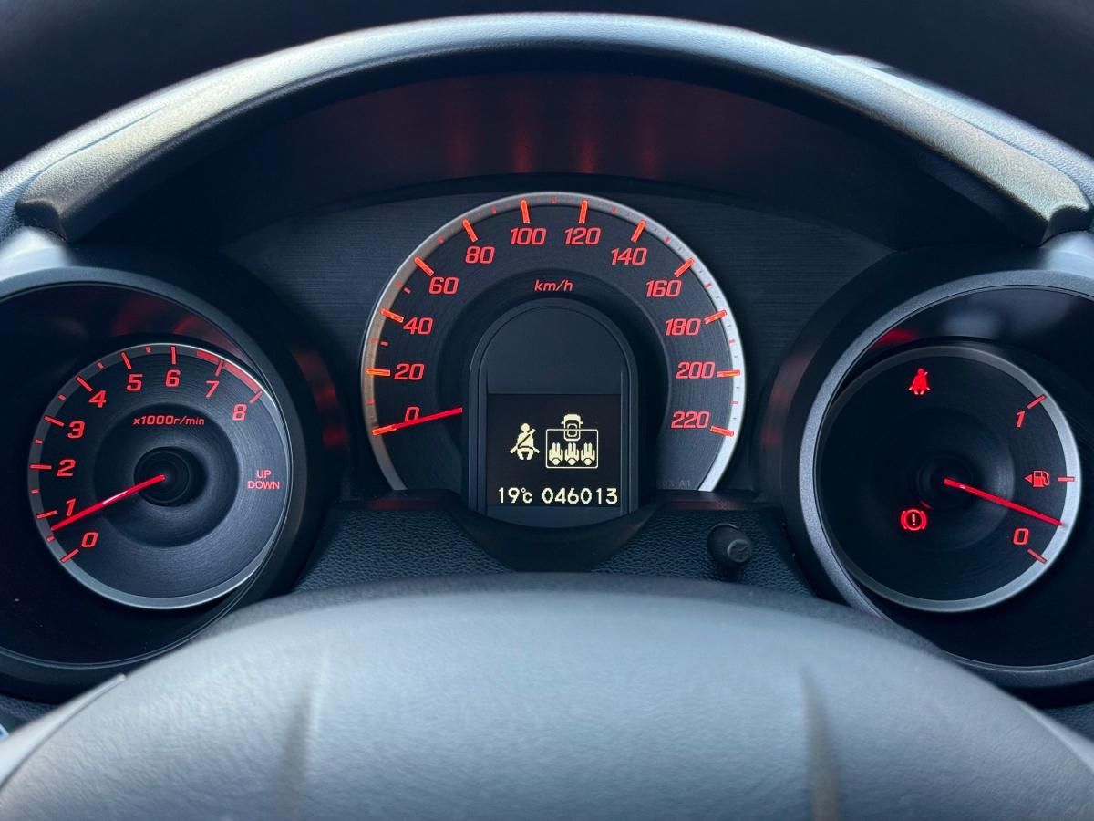 honda-jazz-2012-gasolina-1198cc