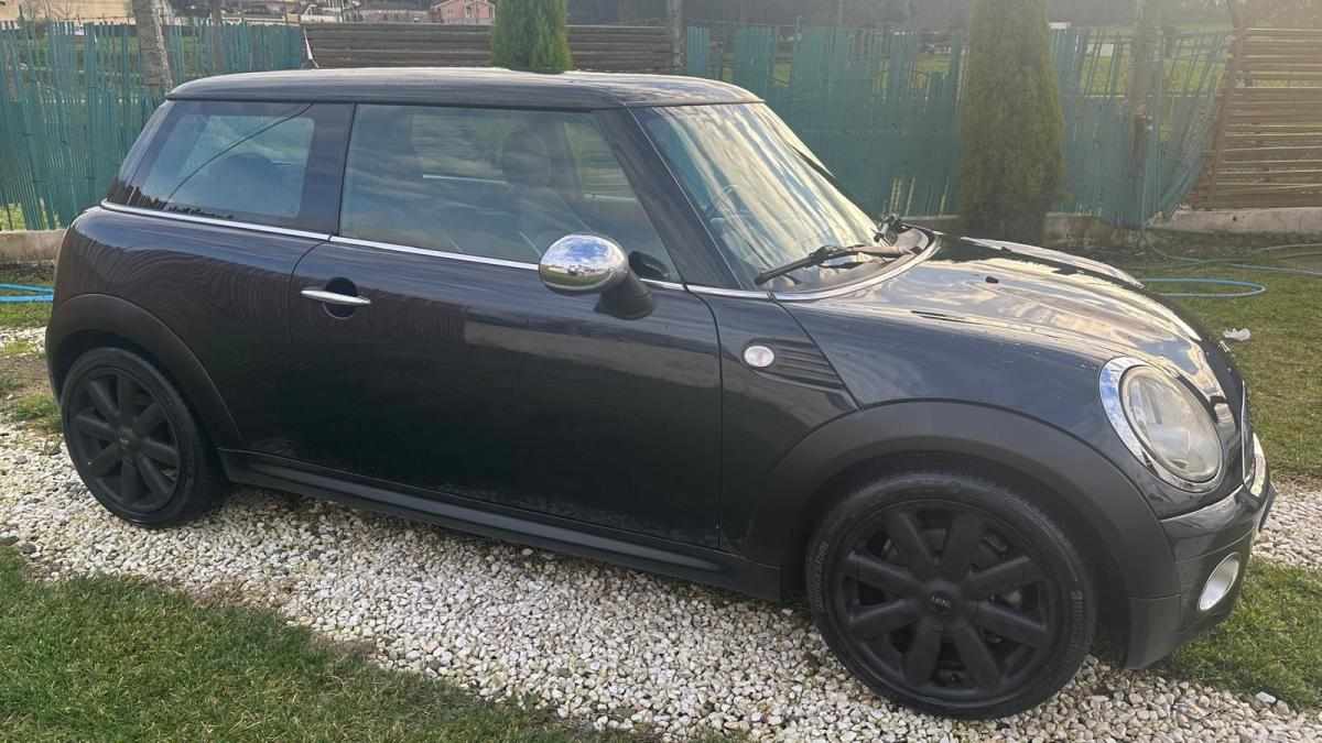 mini-hatch-d-2-0-2009-diesel-1560cc
