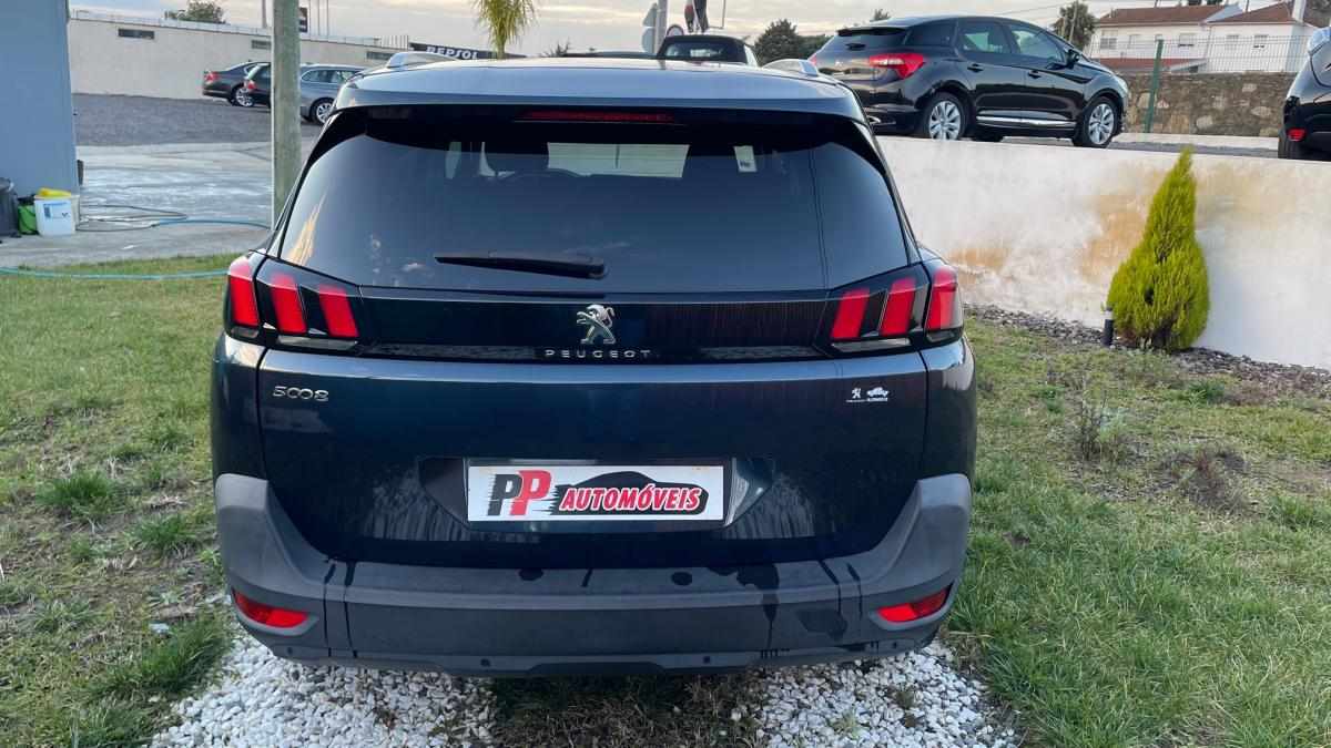 peugeot-5008-1-2-puretech-2018-gasolina-1199cc