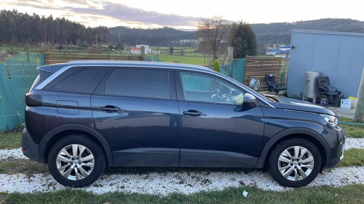 peugeot-5008-1-2-puretech-2018-gasolina-1199cc
