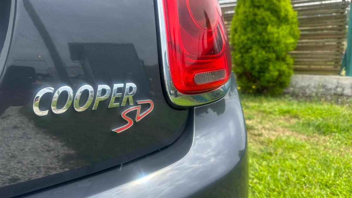 mini-hatch-sd-2-0-2015-diesel-1995cc