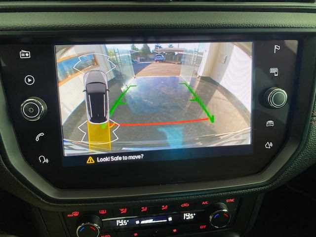 seat-arona-1-0-tsi-2021-gasolina-999cc