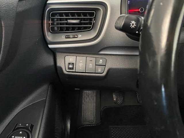 kia-stonic-1-0-t-gdi-2021-gasolina-998cc