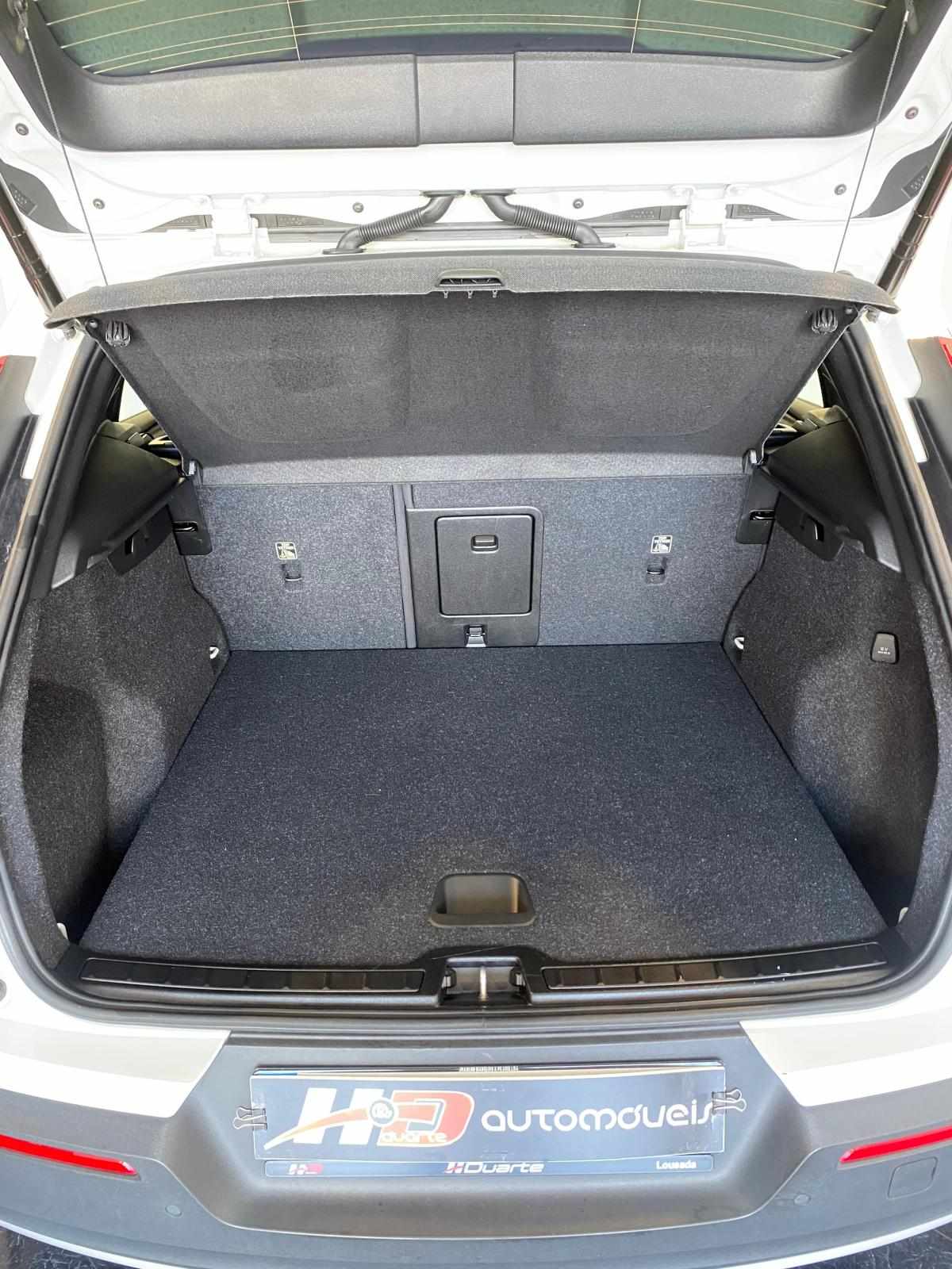 volvo-xc40-recharge-t4-phev-2022-gasolina-1477cc