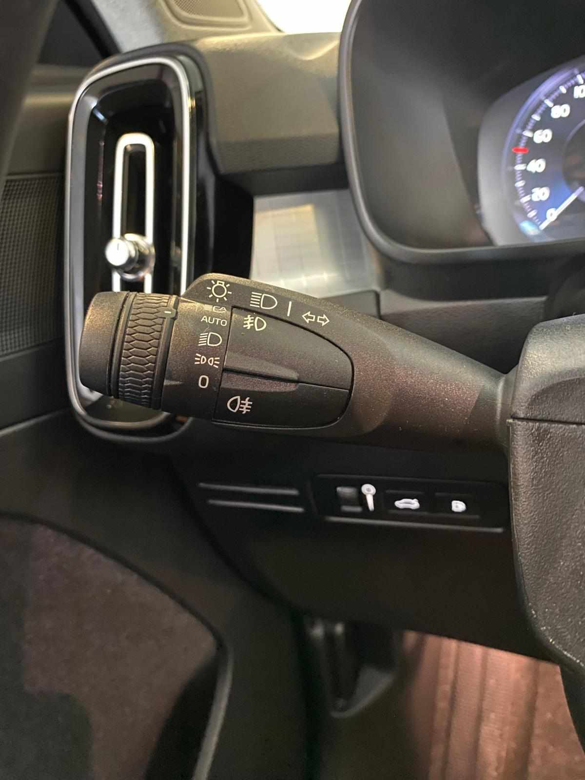 volvo-xc40-recharge-t4-phev-2022-gasolina-1477cc