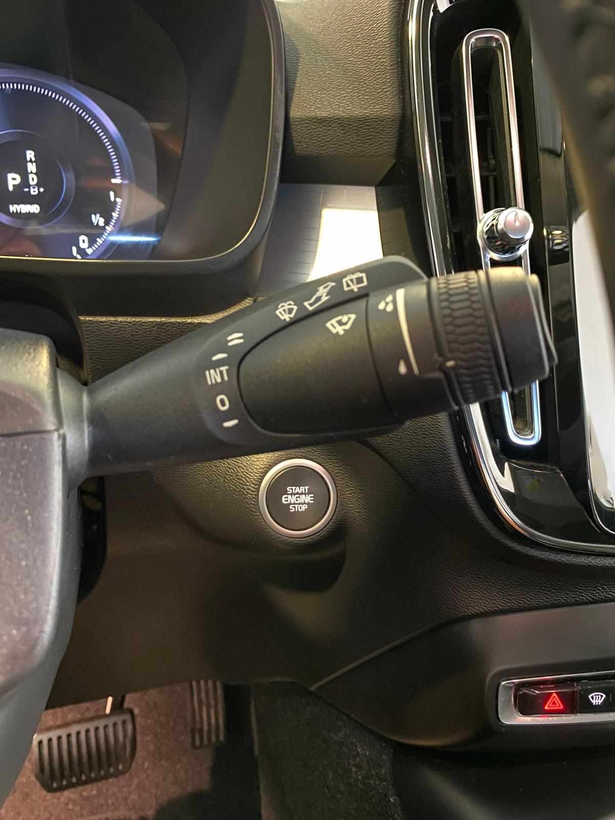 volvo-xc40-recharge-t4-phev-2022-gasolina-1477cc