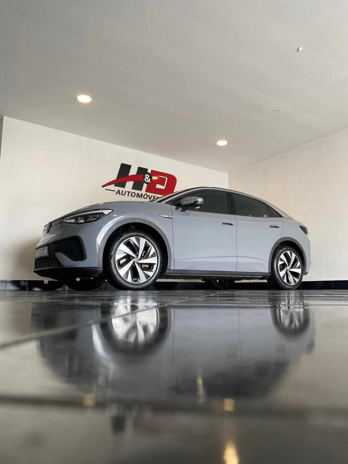 volkswagen-id-5-1-geracao-2023-eletrico