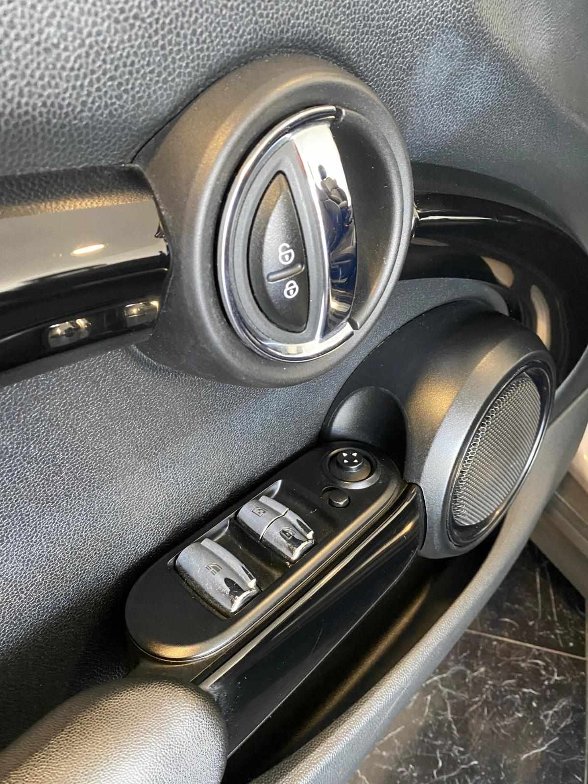 mini-cabrio-1-6-2021-gasolina-1499cc