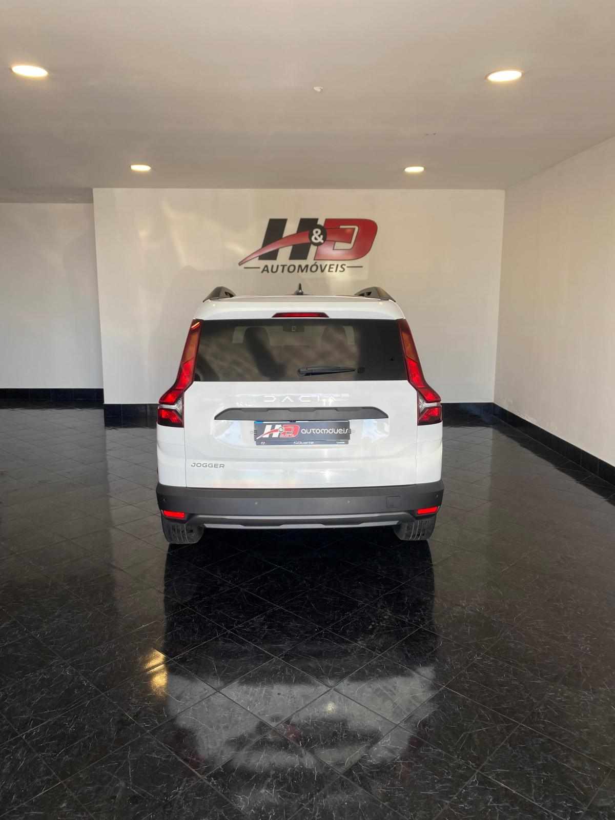 dacia-jogger-1-0-tce-eco-g-2023-gasolina-999cc