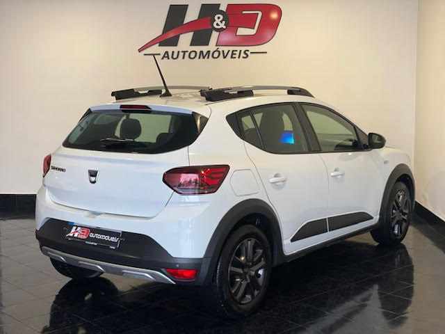 dacia-sandero-1-0-tce-2022-gasolina-999cc