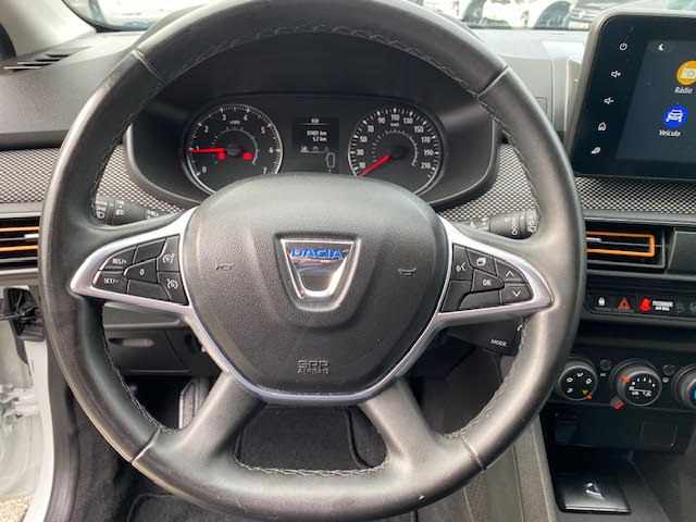 dacia-sandero-1-0-tce-2022-gasolina-999cc