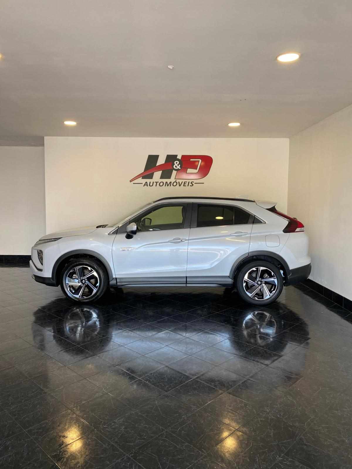 mitsubishi-eclipse-cross-2-4-mivec-s-awc-phev-2022-gasolina-2360cc