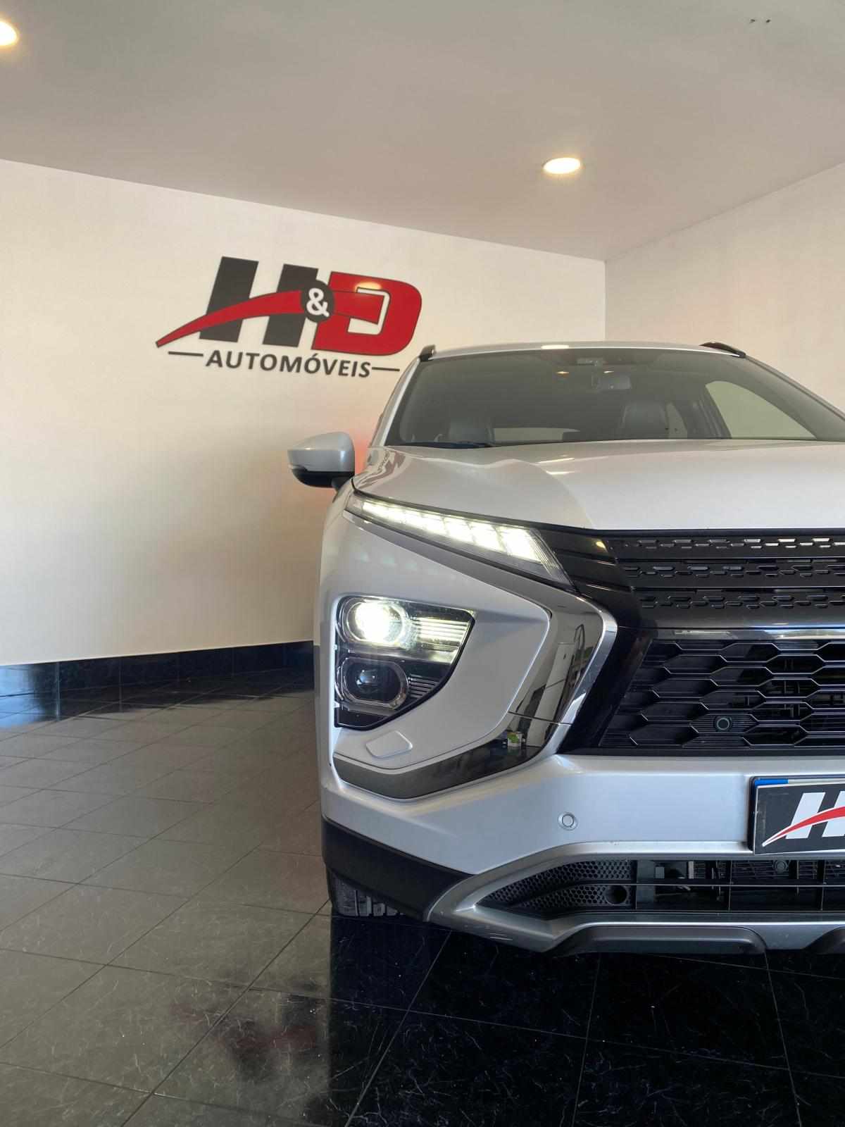 mitsubishi-eclipse-cross-2-4-mivec-s-awc-phev-2022-gasolina-2360cc
