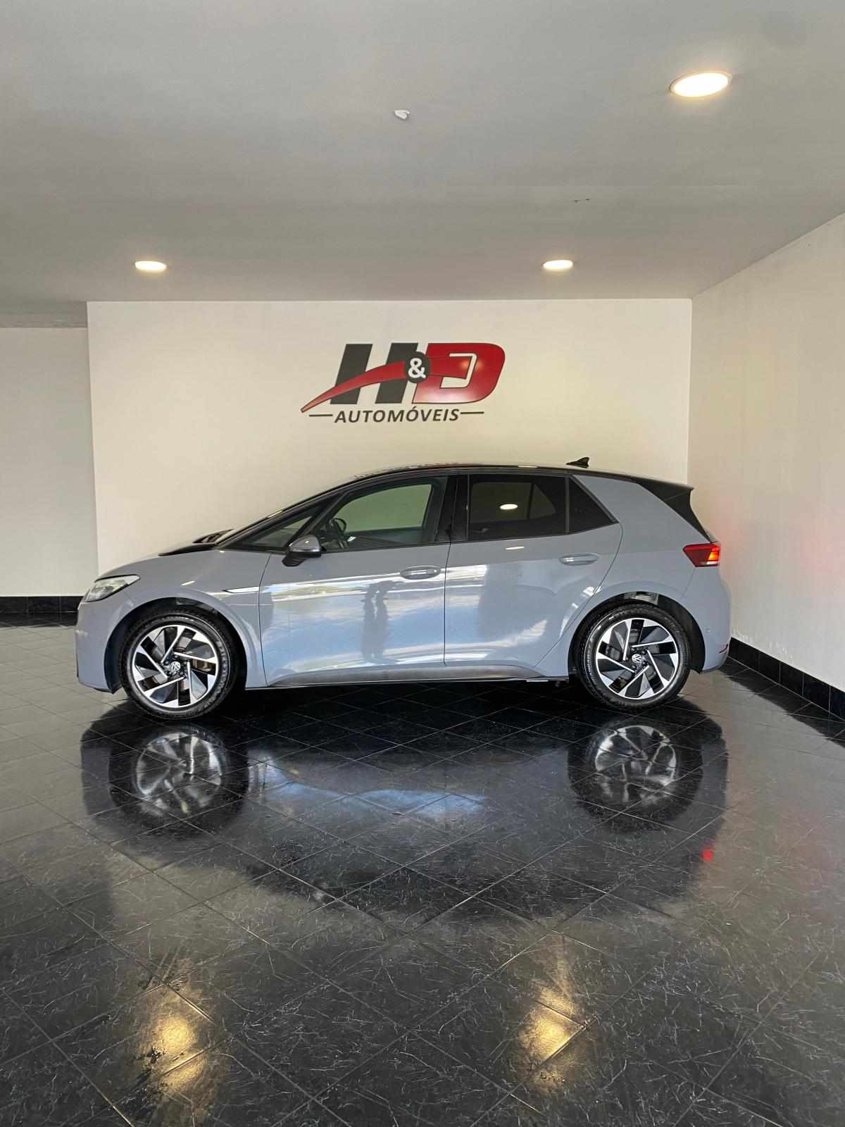 volkswagen-id-3-pro-performance-58-kwh-2023-eletrico