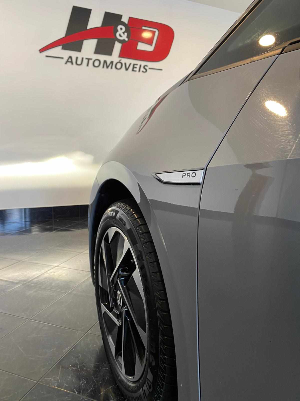 volkswagen-id-3-pro-performance-58-kwh-2023-eletrico