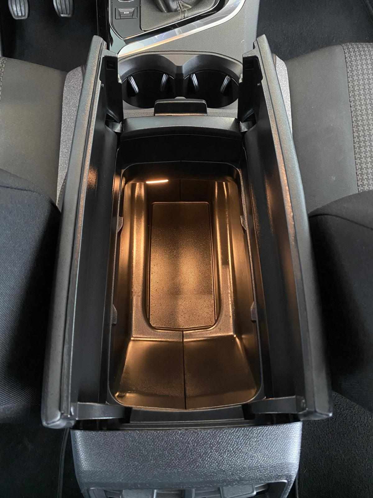 peugeot-3008-1-5-bluehdi-2021-diesel-1499cc