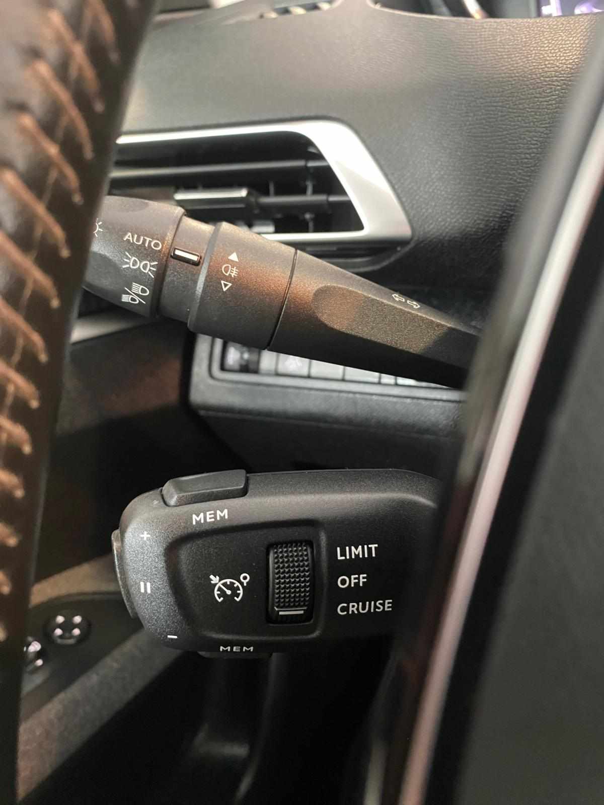 peugeot-3008-1-5-bluehdi-2021-diesel-1499cc