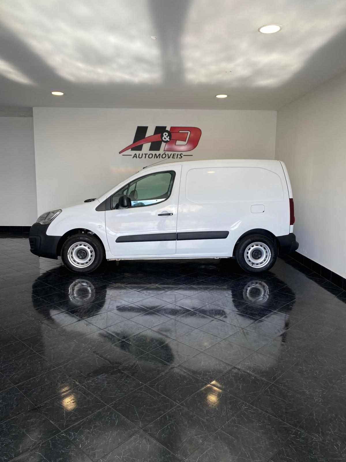 peugeot-partner-1-6-75cv-2017-diesel-1560cc