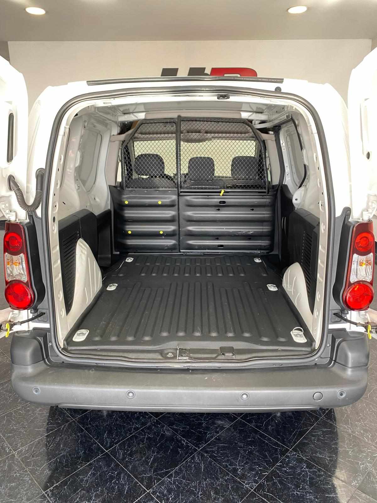 peugeot-partner-1-6-75cv-2017-diesel-1560cc