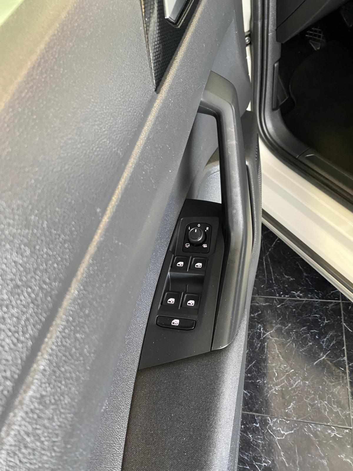 volkswagen-taigo-1-0-tsi-2023-gasolina-999cc