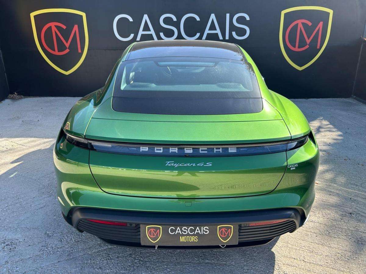 porsche-taycan-2022-eletrico-0cc