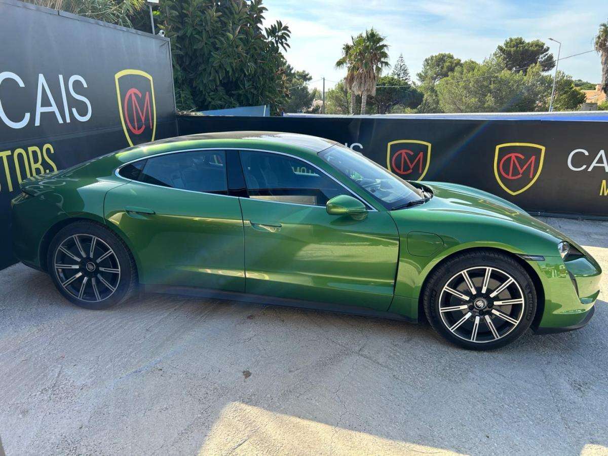 porsche-taycan-2022-eletrico-0cc