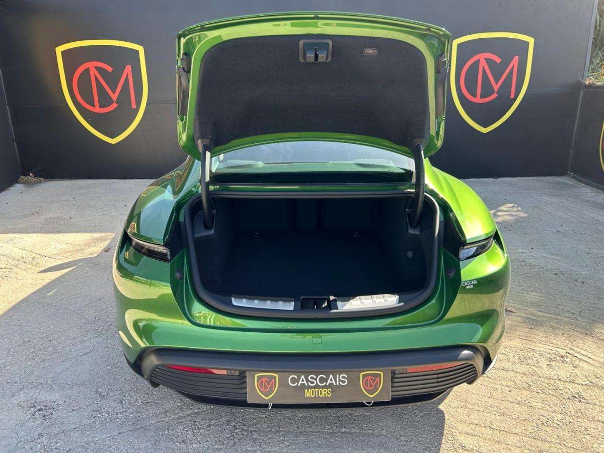 porsche-taycan-2022-eletrico-0cc