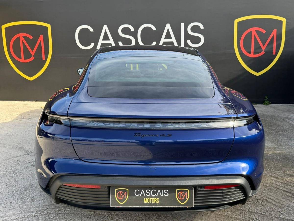 porsche-taycan-2023-eletrico-0cc