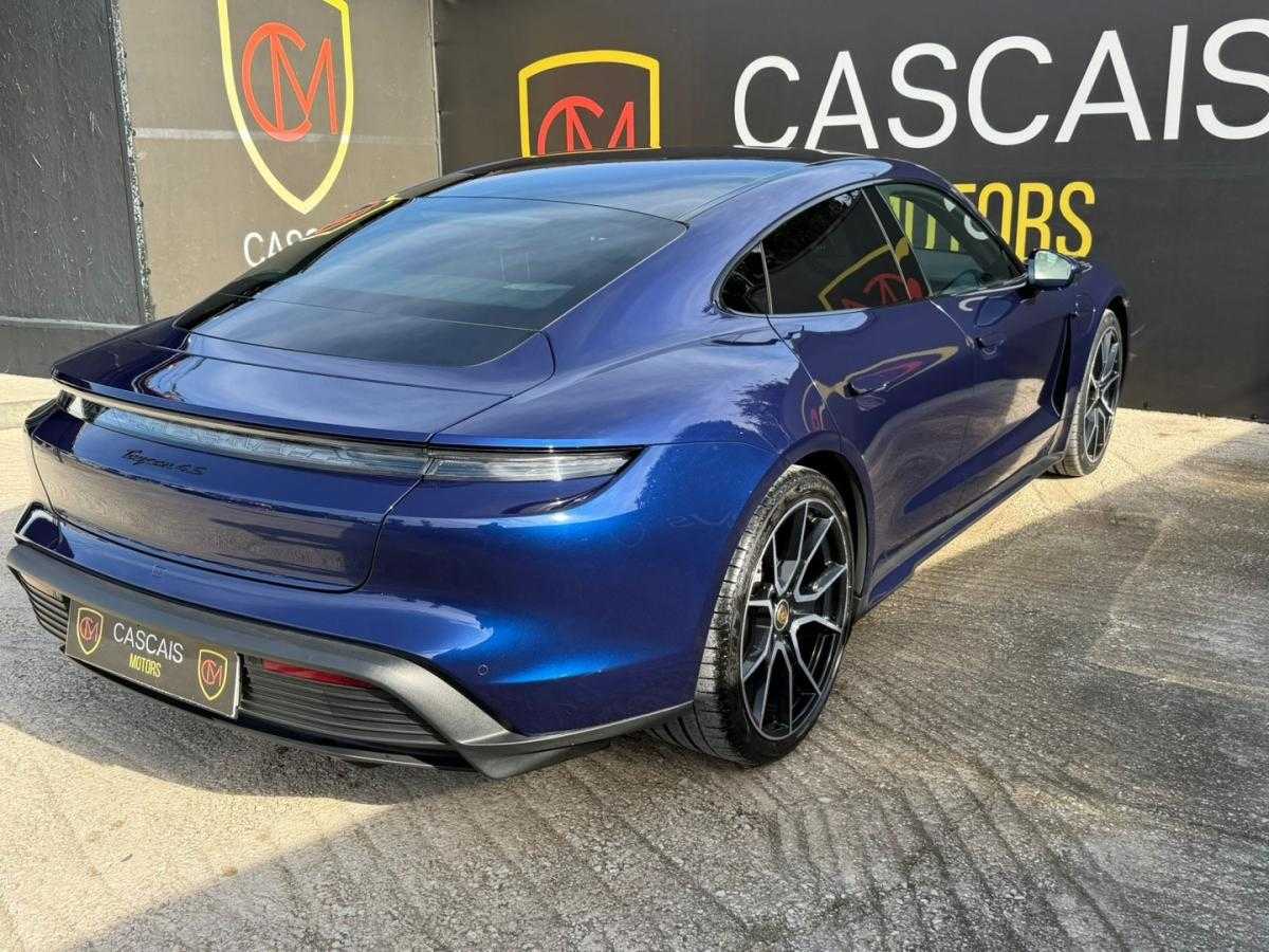 porsche-taycan-2023-eletrico-0cc