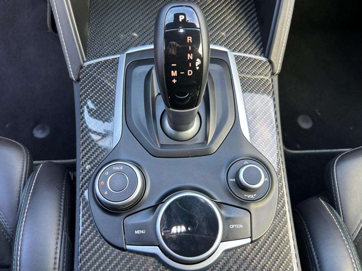 alfa-romeo-stelvio-2018-gasolina-2891cc