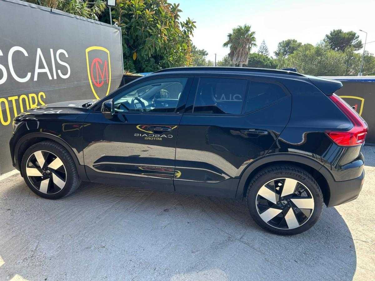 volvo-xc40-2023-hibrido-1477cc