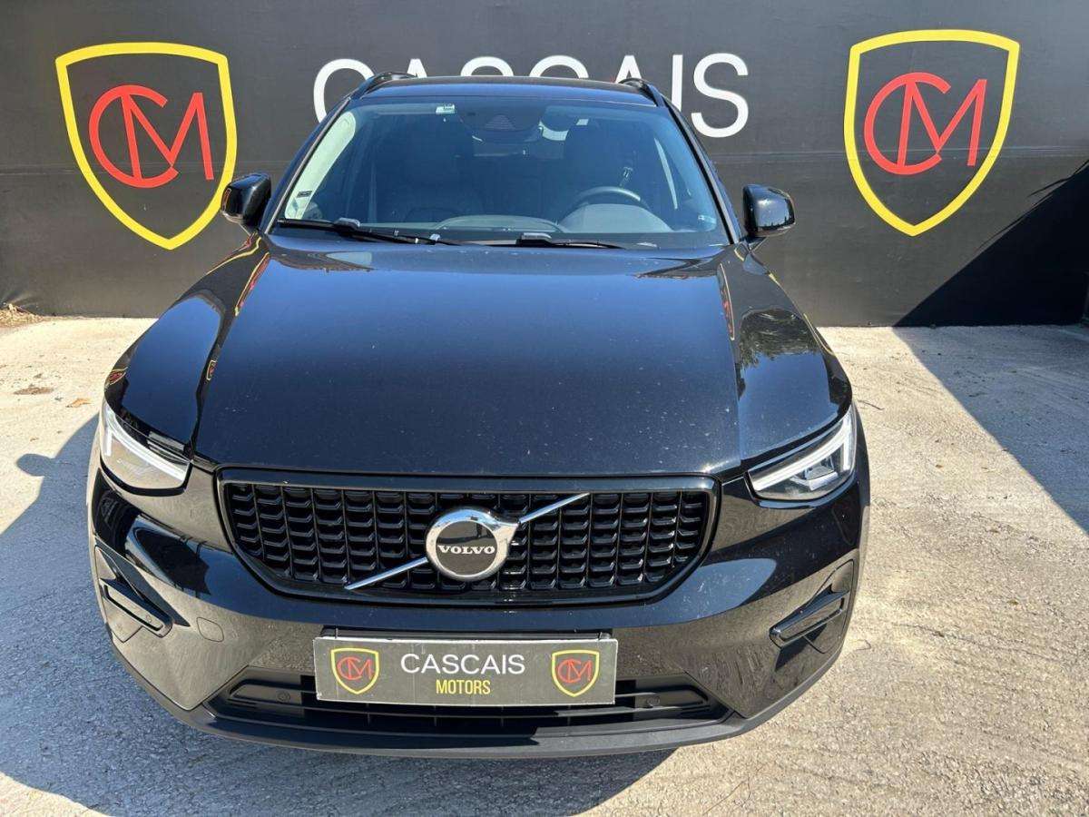 volvo-xc40-2023-hibrido-1477cc