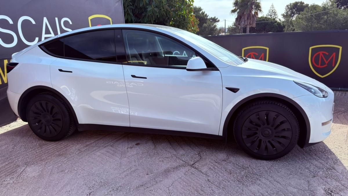 tesla-model-y-2022-eletrico-0cc